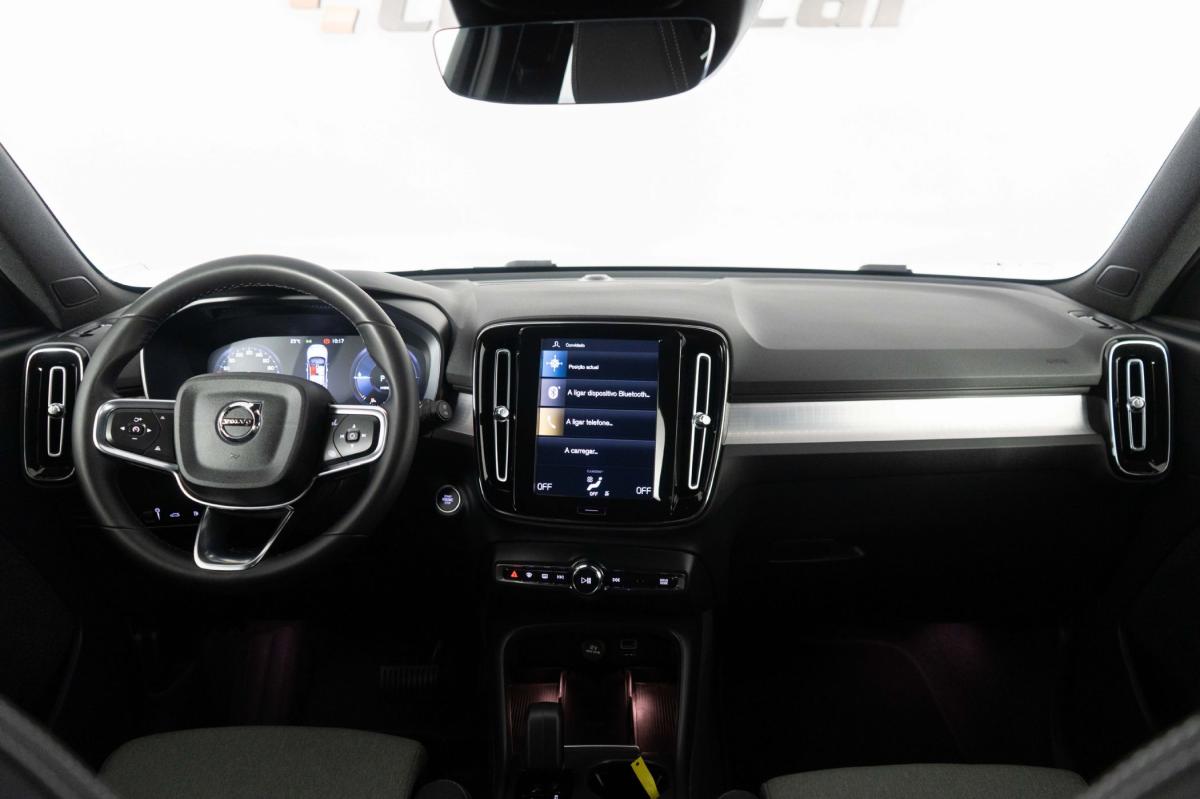 volvo-xc40-2022-hibrido-a-gasolina-1477cc