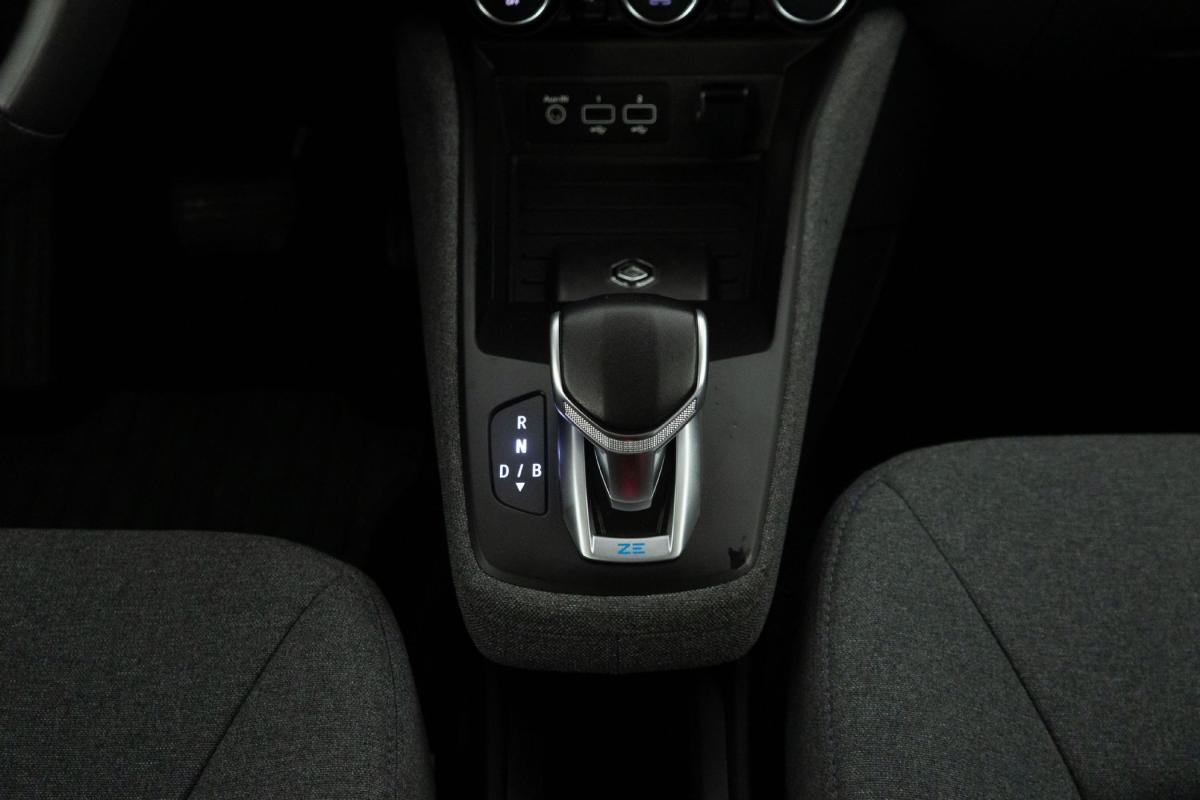 renault-zoe-2021-eletrico-0cc