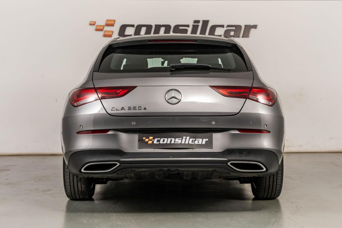 mercedes-benz-cla-2022-hibrido-a-gasolina-1332cc