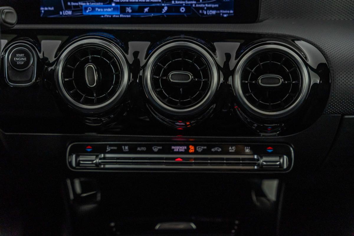mercedes-benz-cla-2022-hibrido-a-gasolina-1332cc