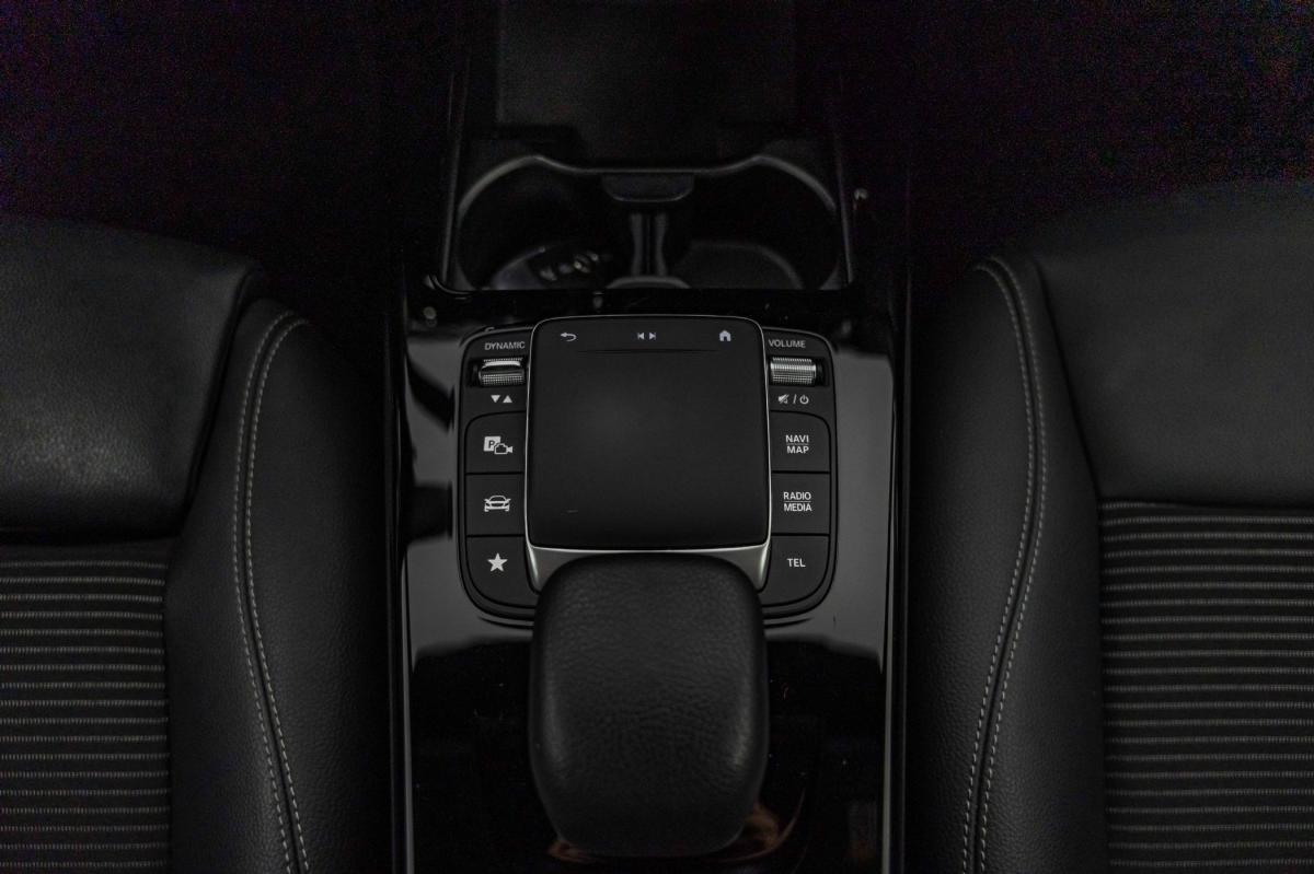mercedes-benz-cla-2022-hibrido-a-gasolina-1332cc