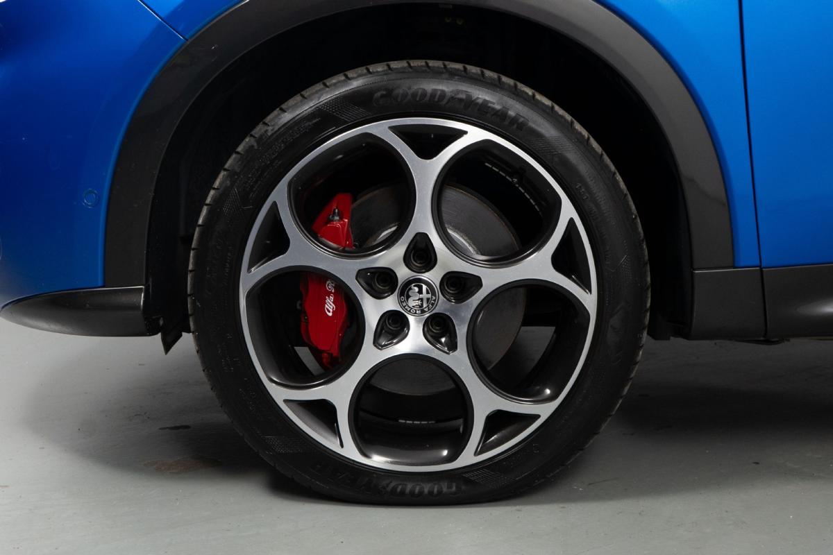 alfa-romeo-tonale-2023-hibrido-a-gasolina-1332cc