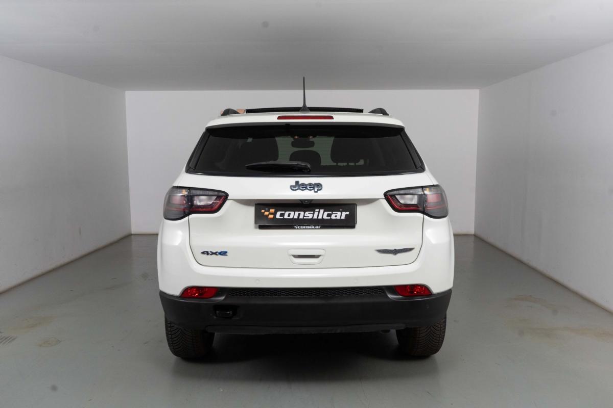 jeep-compass-2023-hibrido-a-gasolina-1332cc