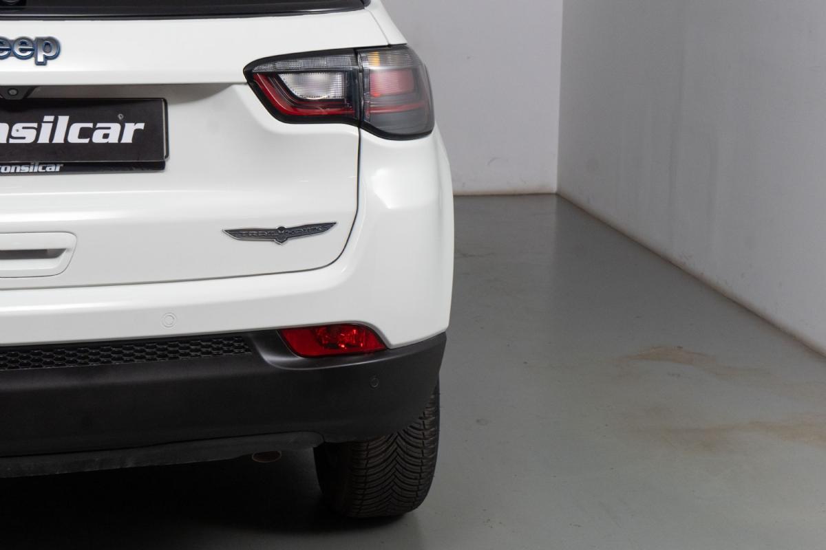 jeep-compass-2023-hibrido-a-gasolina-1332cc