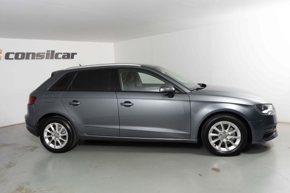 audi-a3-sportback-2016-diesel-1598cc