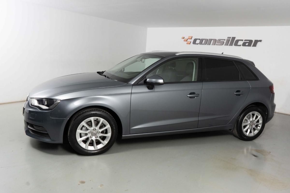 audi-a3-sportback-2016-diesel-1598cc