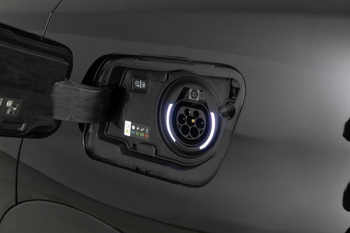 peugeot-3008-2022-hibrido-a-gasolina-1598cc