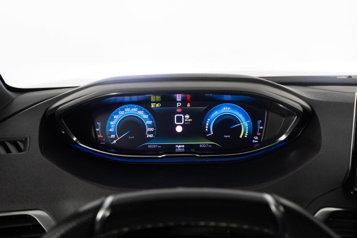 peugeot-3008-2022-hibrido-a-gasolina-1598cc