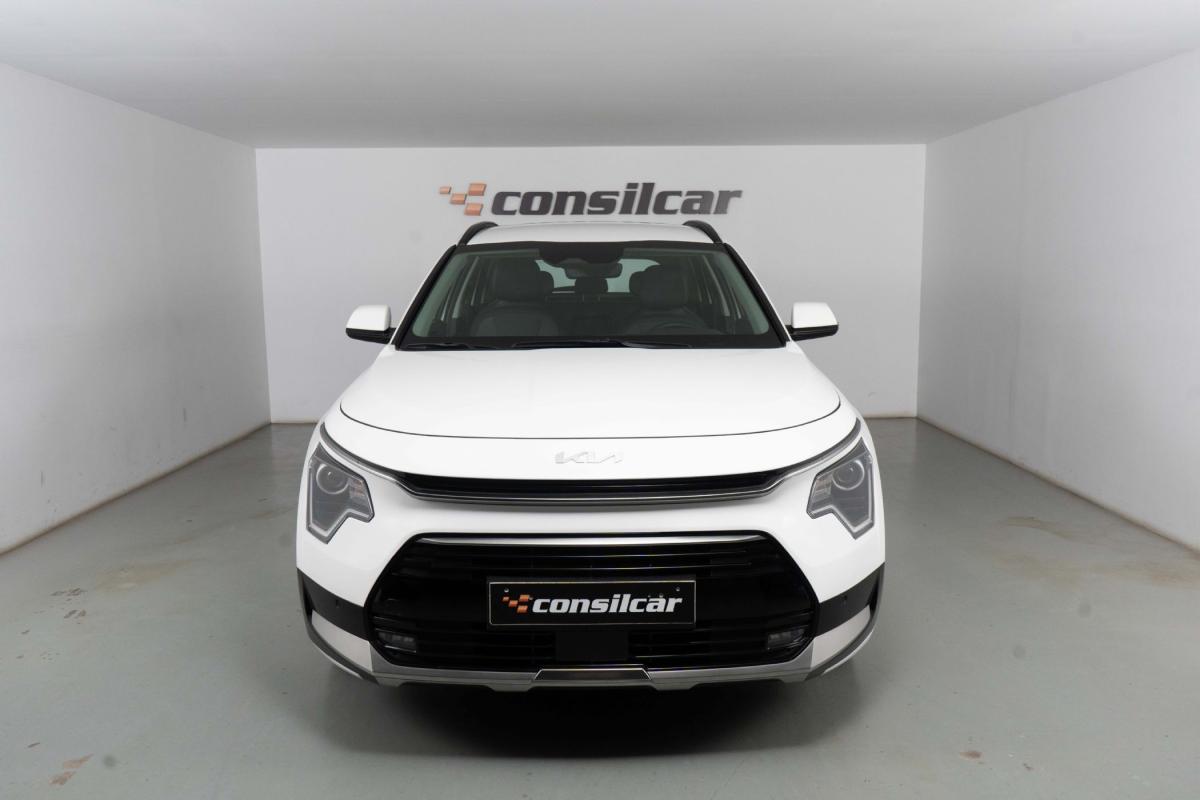 kia-niro-2022-hibrido-a-gasolina-1580cc