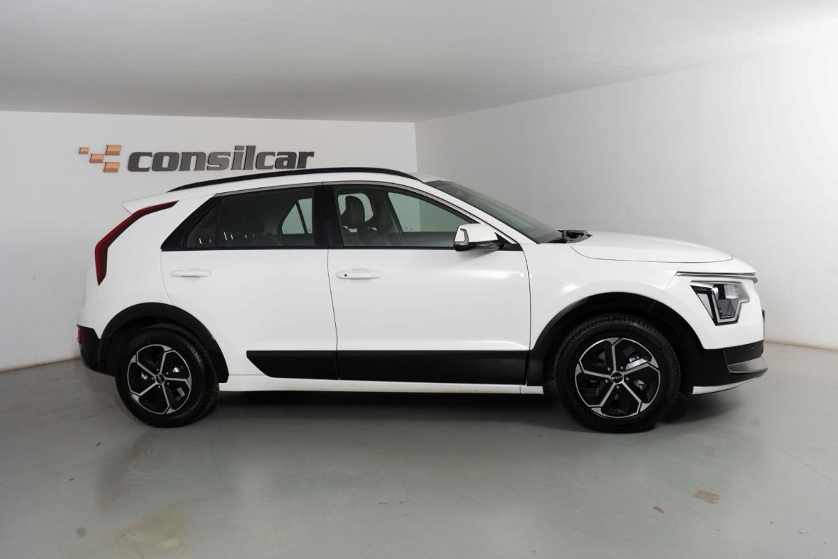 kia-niro-2022-hibrido-a-gasolina-1580cc