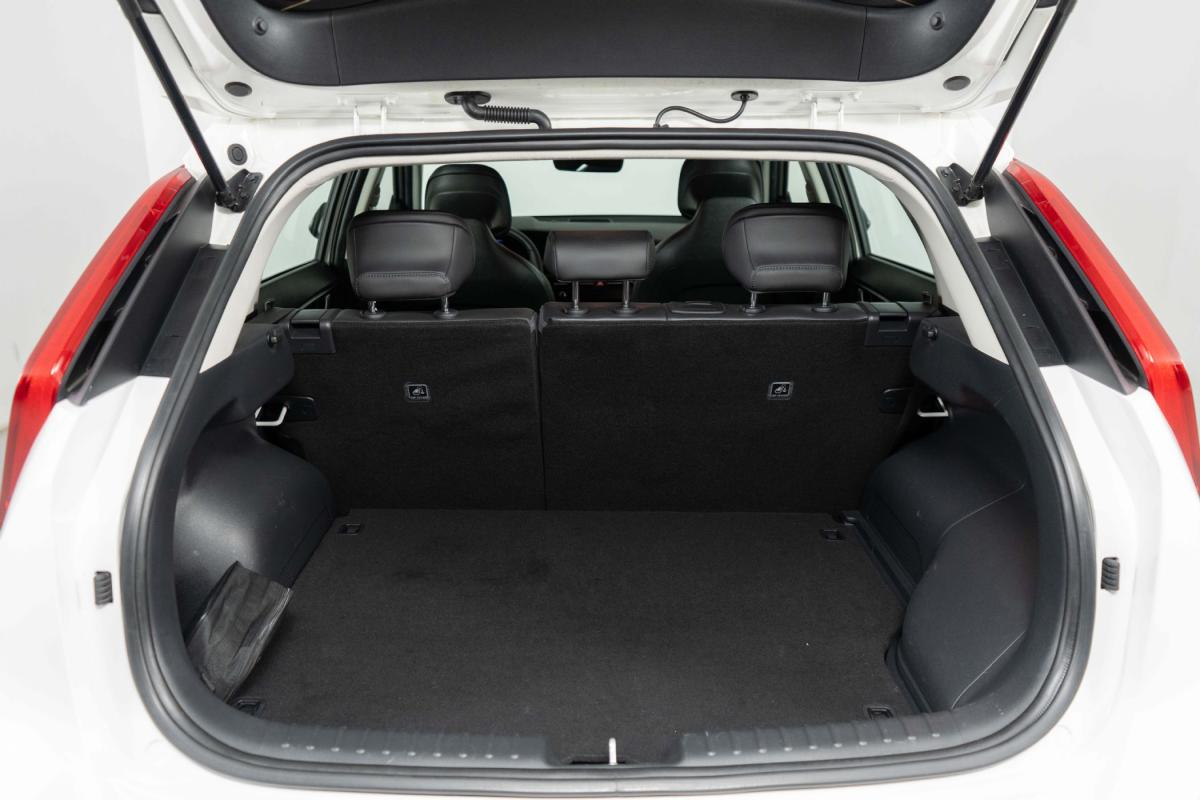 kia-niro-2022-hibrido-a-gasolina-1580cc