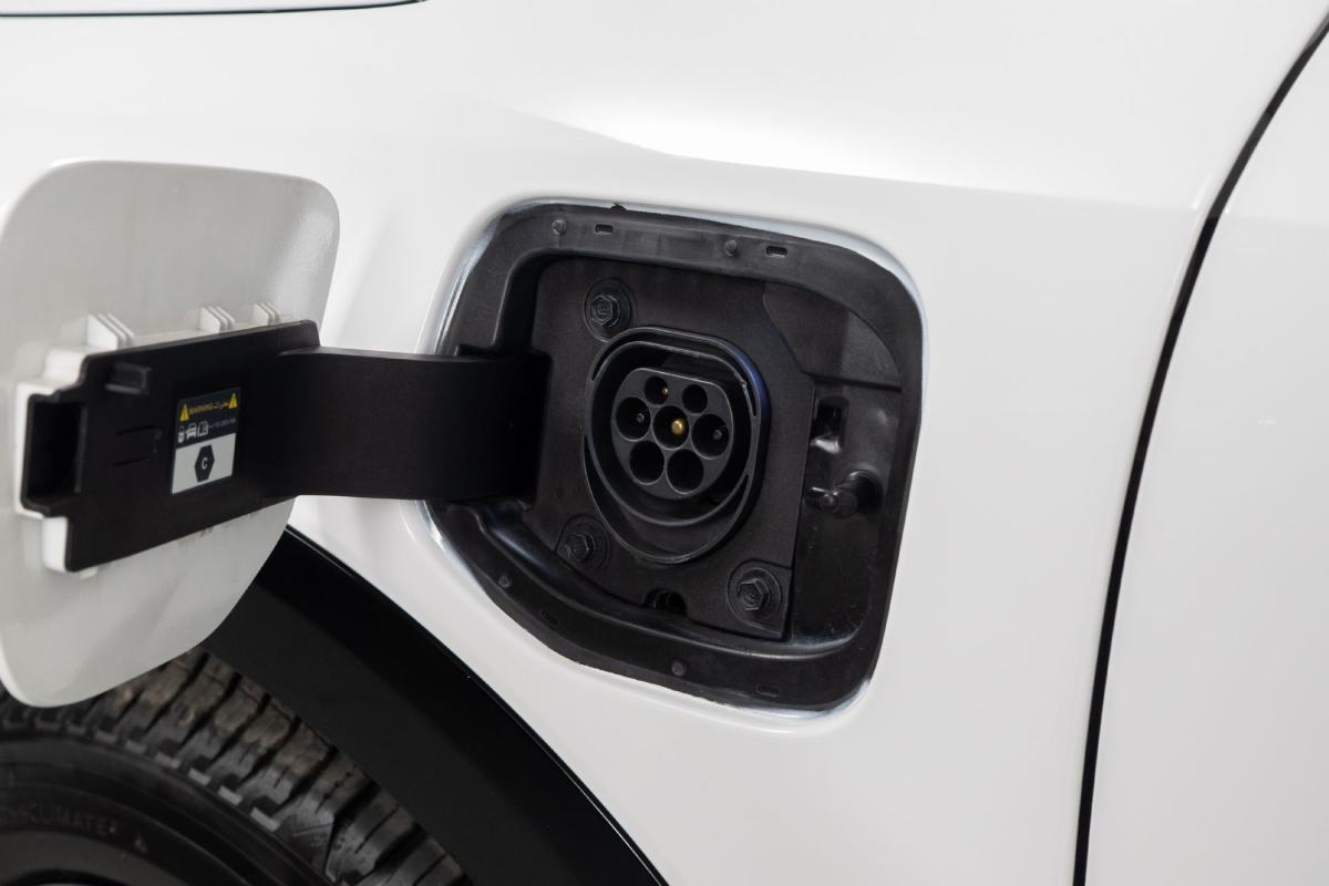 kia-niro-2022-hibrido-a-gasolina-1580cc