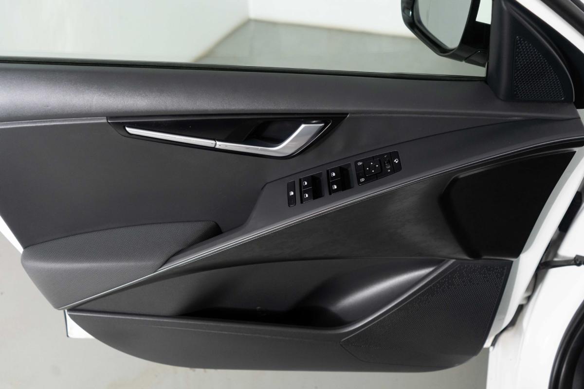kia-niro-2022-hibrido-a-gasolina-1580cc