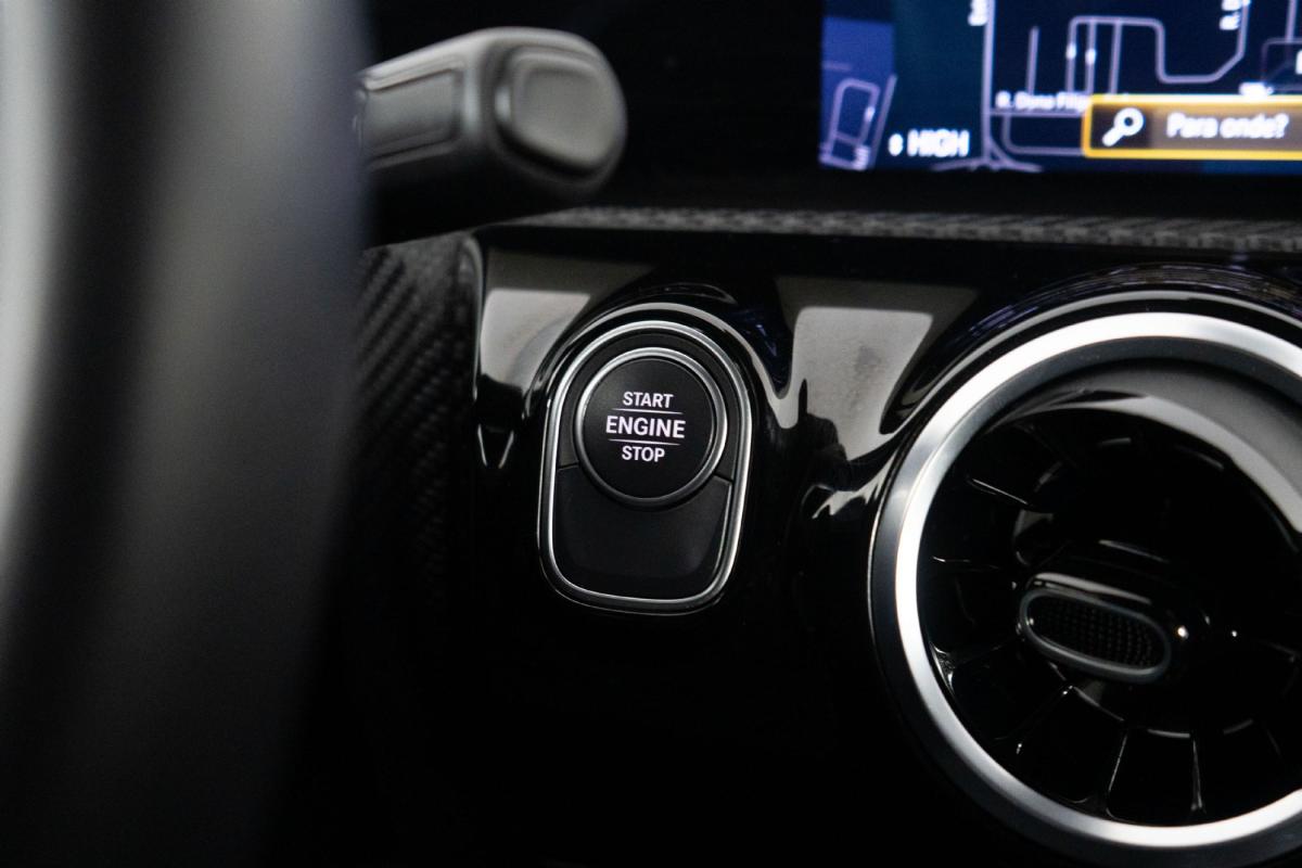 mercedes-benz-cla-2022-hibrido-a-gasolina-1332cc
