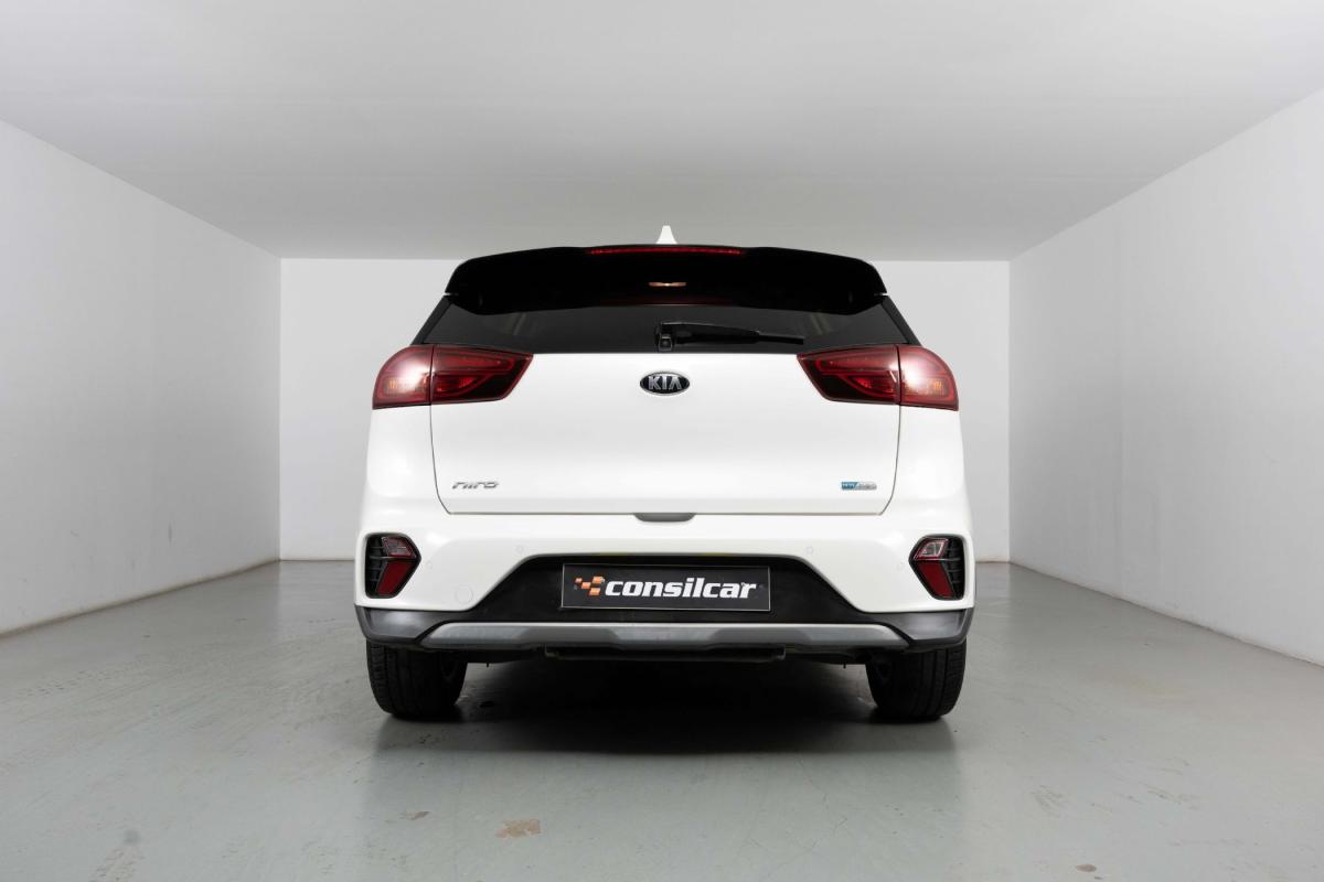 kia-niro-2021-hibrido-a-gasolina-1580cc