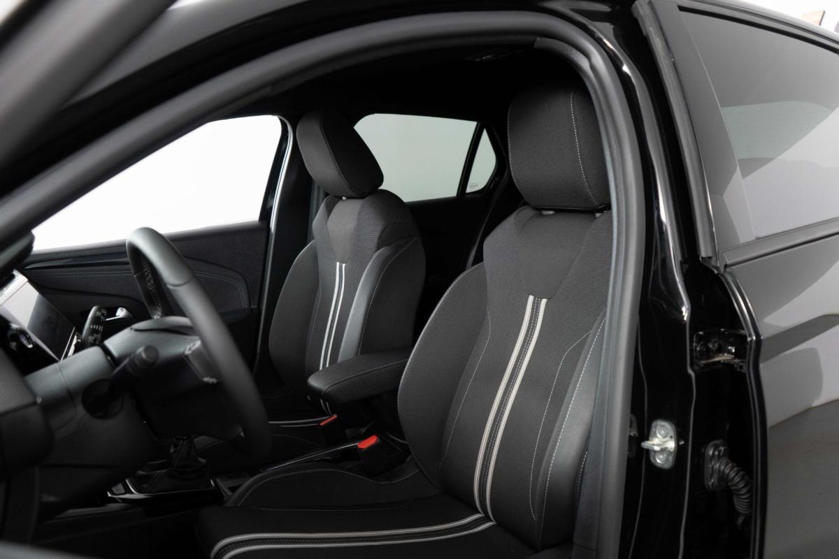 opel-corsa-2023-gasolina-1199cc