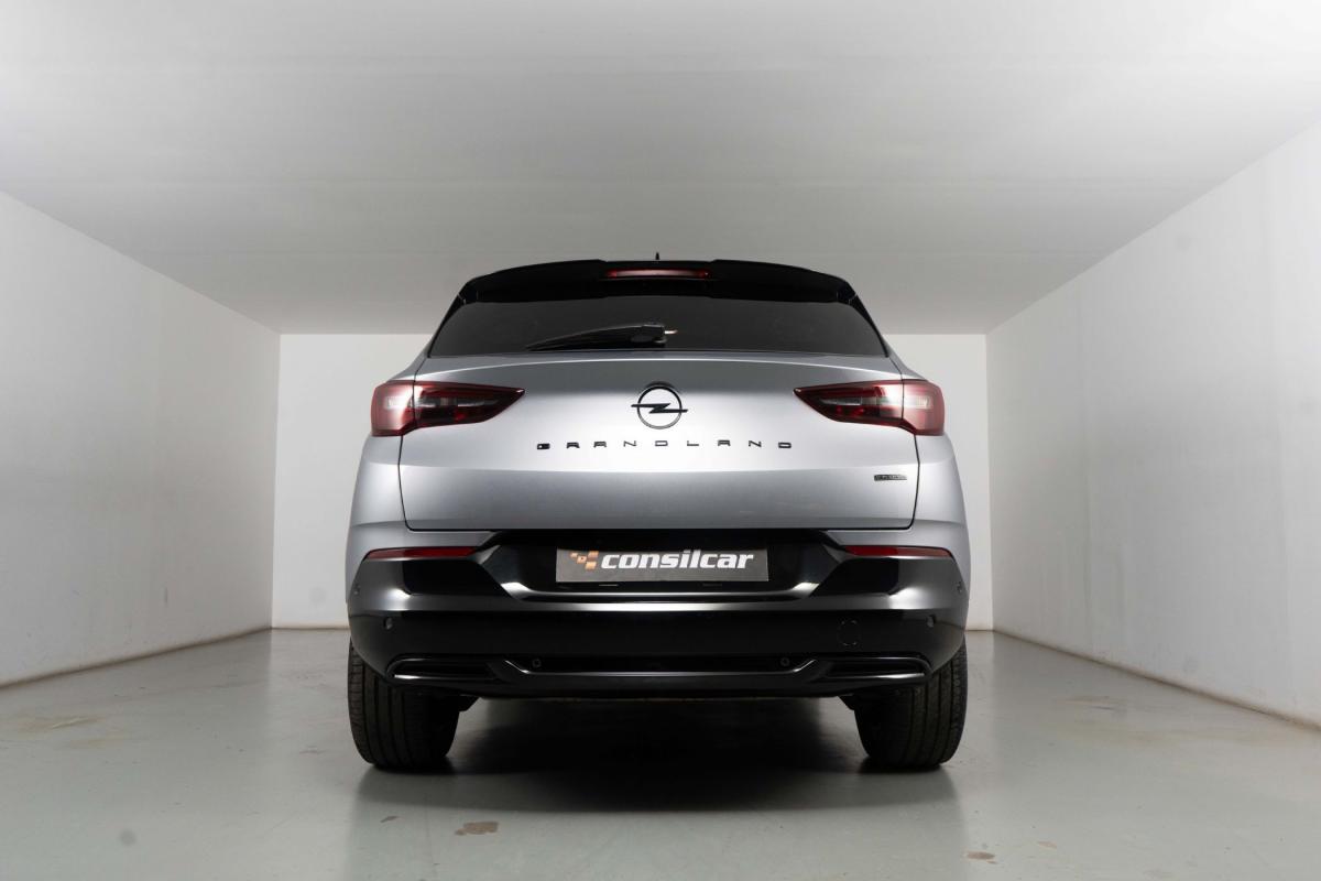 opel-grandland-2023-hibrido-a-gasolina-1598cc