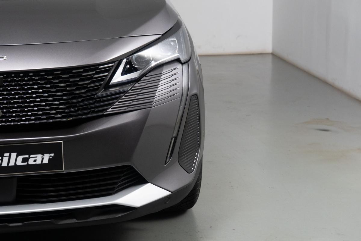 peugeot-3008-2023-hibrido-a-gasolina-1598cc