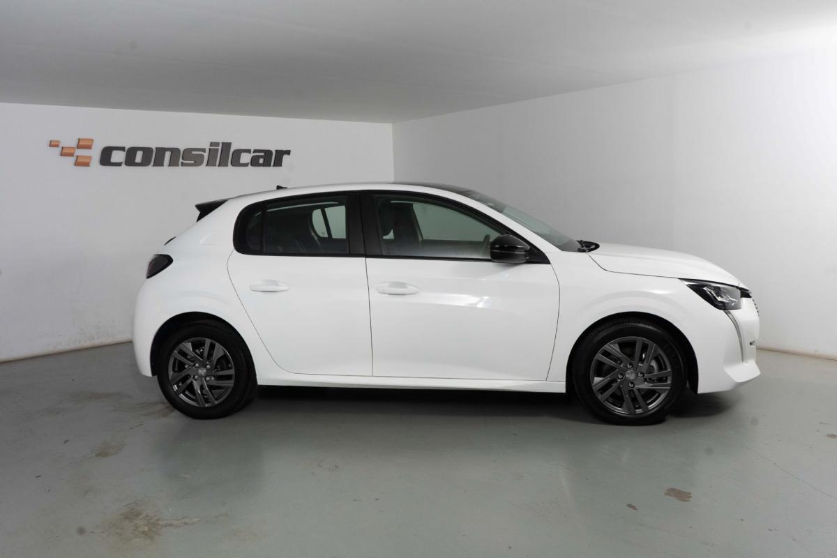 peugeot-208-2021-gasolina-1199cc