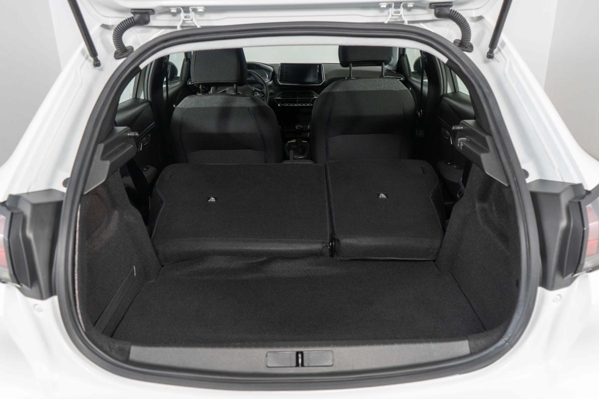 peugeot-208-2021-gasolina-1199cc
