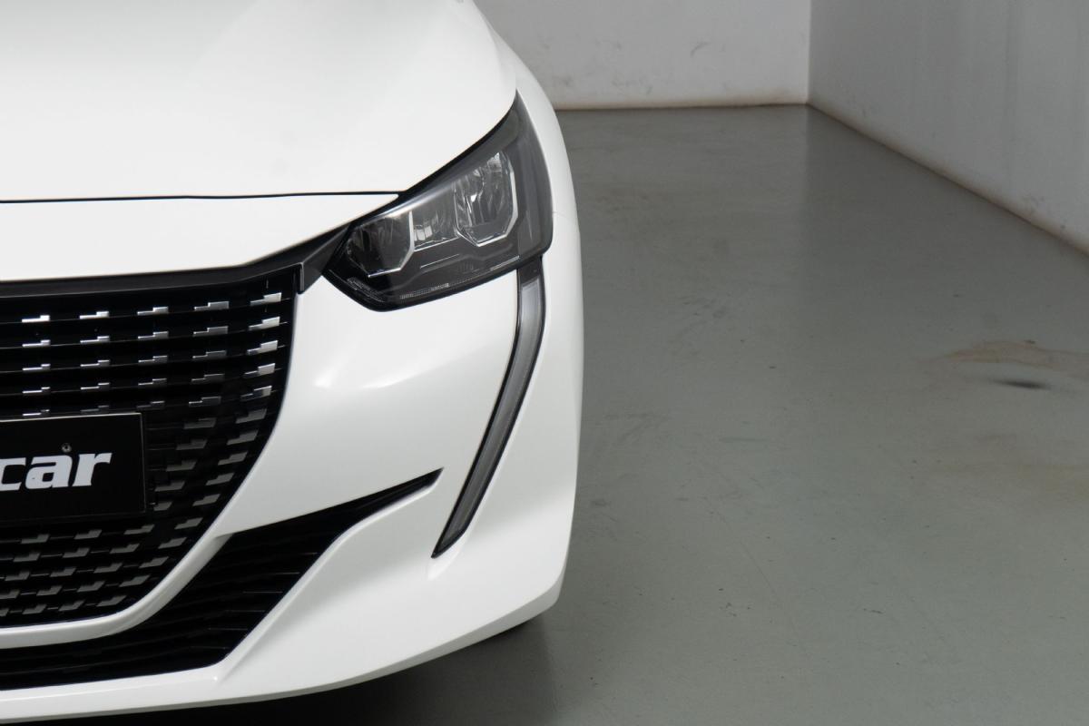 peugeot-208-2021-gasolina-1199cc