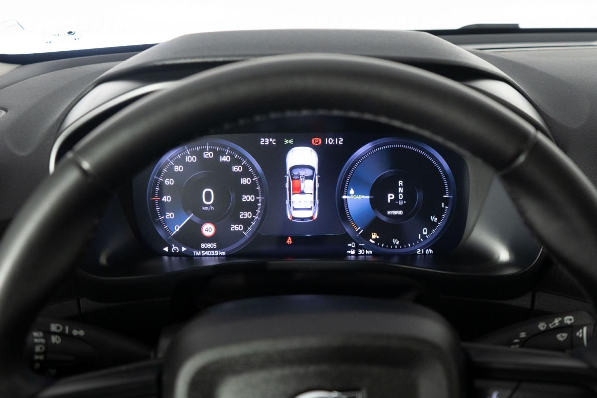volvo-xc40-2023-hibrido-a-gasolina-1477cc