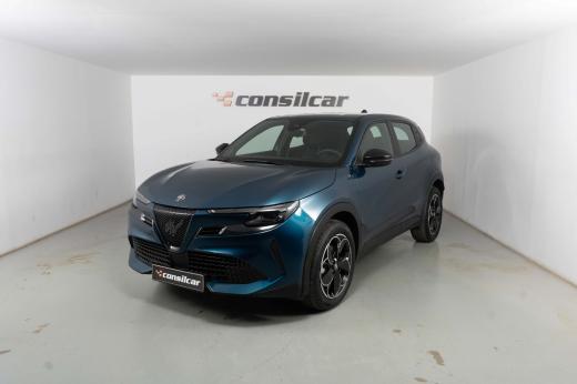 alfa-romeo-junior-2025-eletrico-0cc