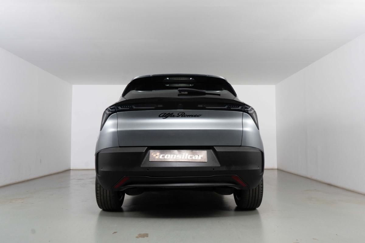 alfa-romeo-junior-2025-eletrico-0cc