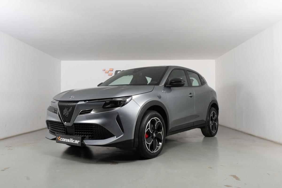 alfa-romeo-junior-2025-eletrico-0cc