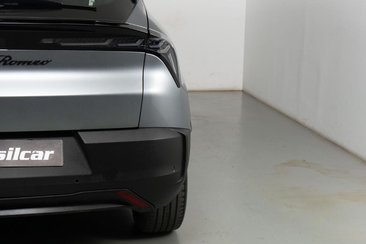 alfa-romeo-junior-2025-eletrico-0cc