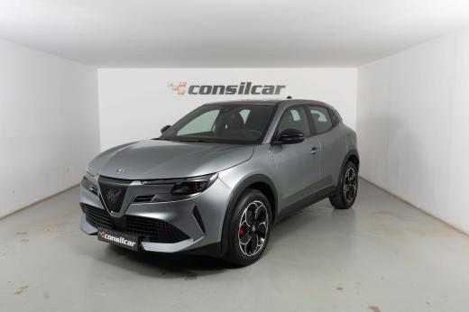 alfa-romeo-junior-2025-eletrico-0cc