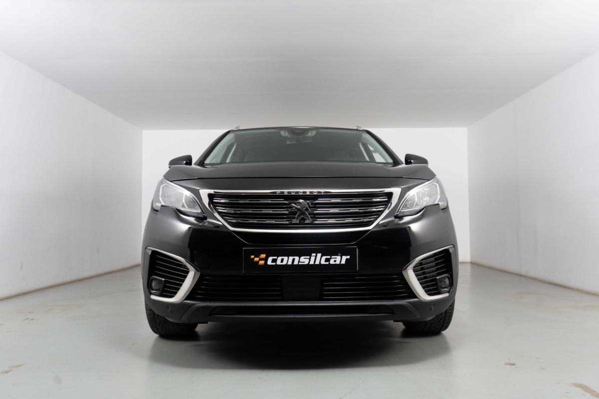 peugeot-5008-2017-diesel-1560cc