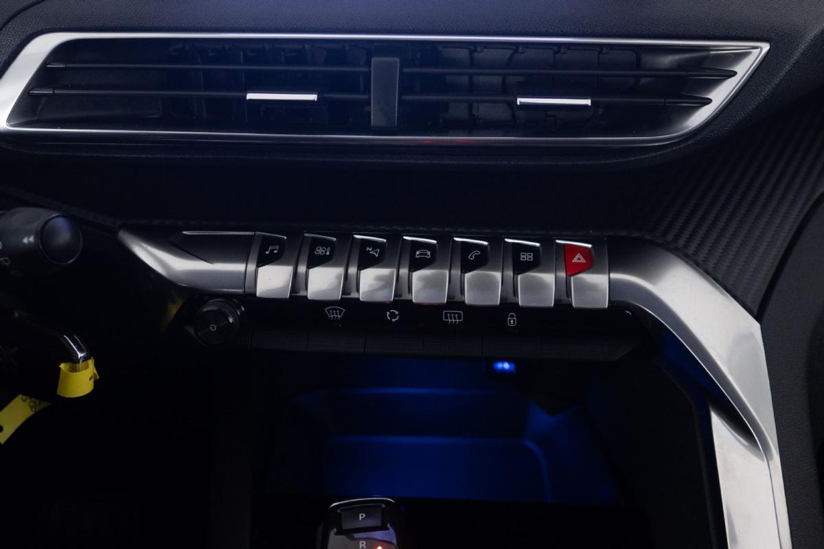 peugeot-5008-2017-diesel-1560cc