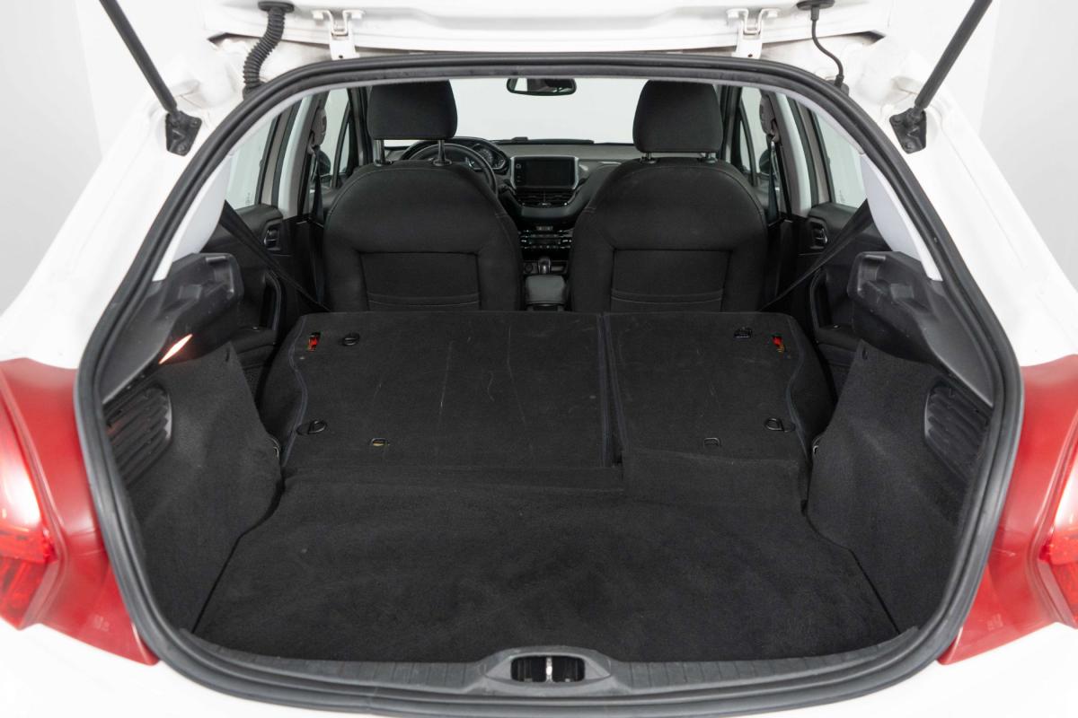 peugeot-208-2015-diesel-1560cc