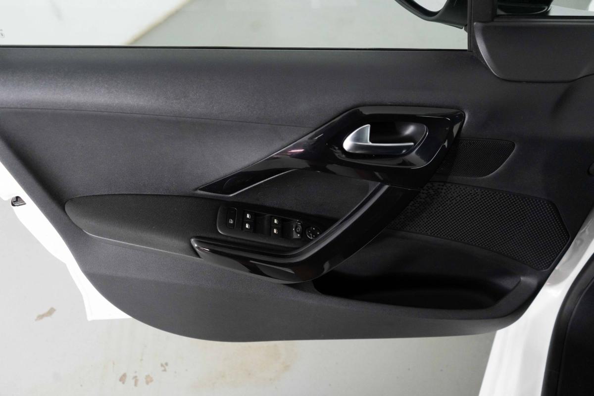 peugeot-208-2015-diesel-1560cc