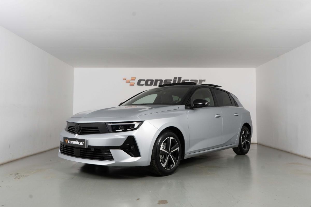 opel-astra-2025-gasolina-1199cc