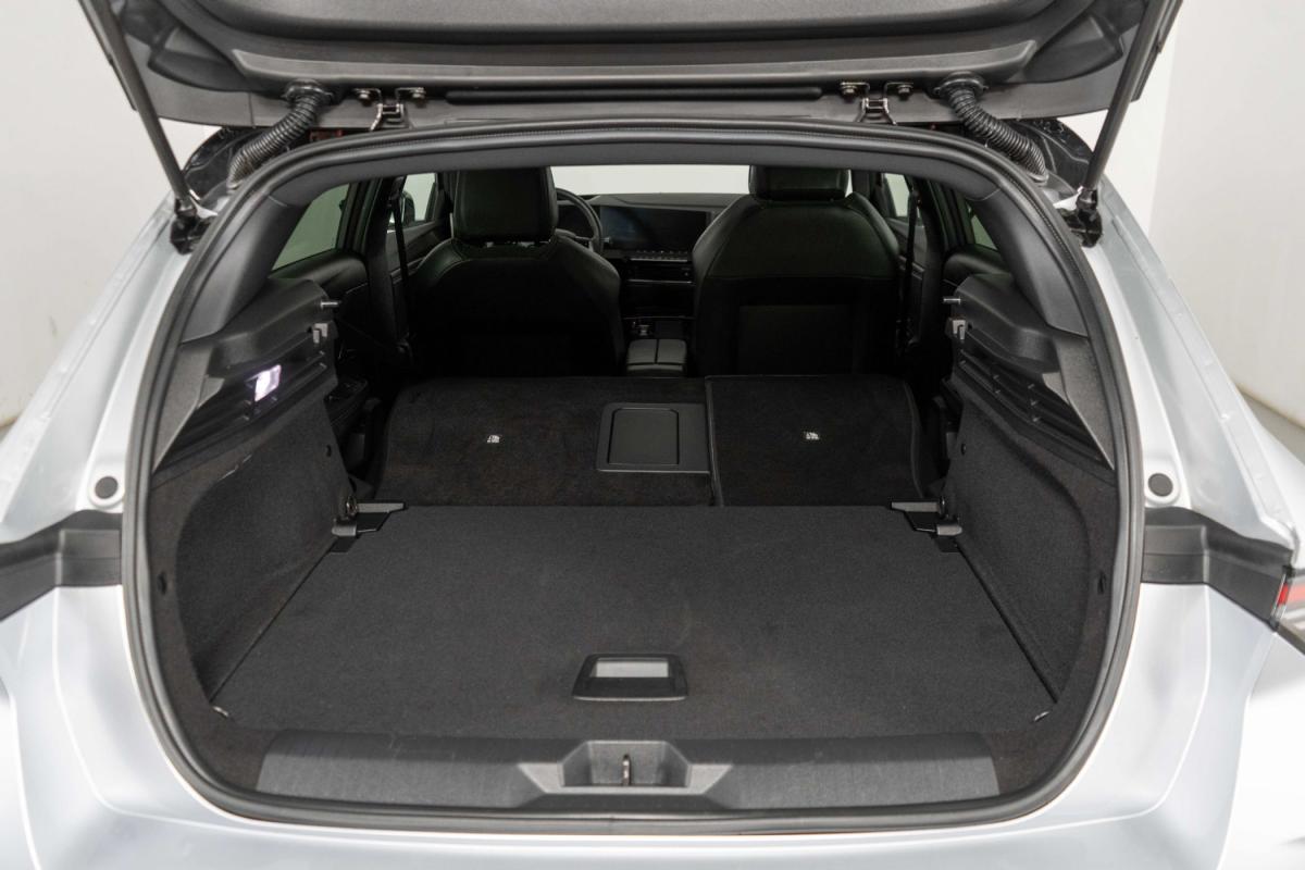 opel-astra-2025-gasolina-1199cc