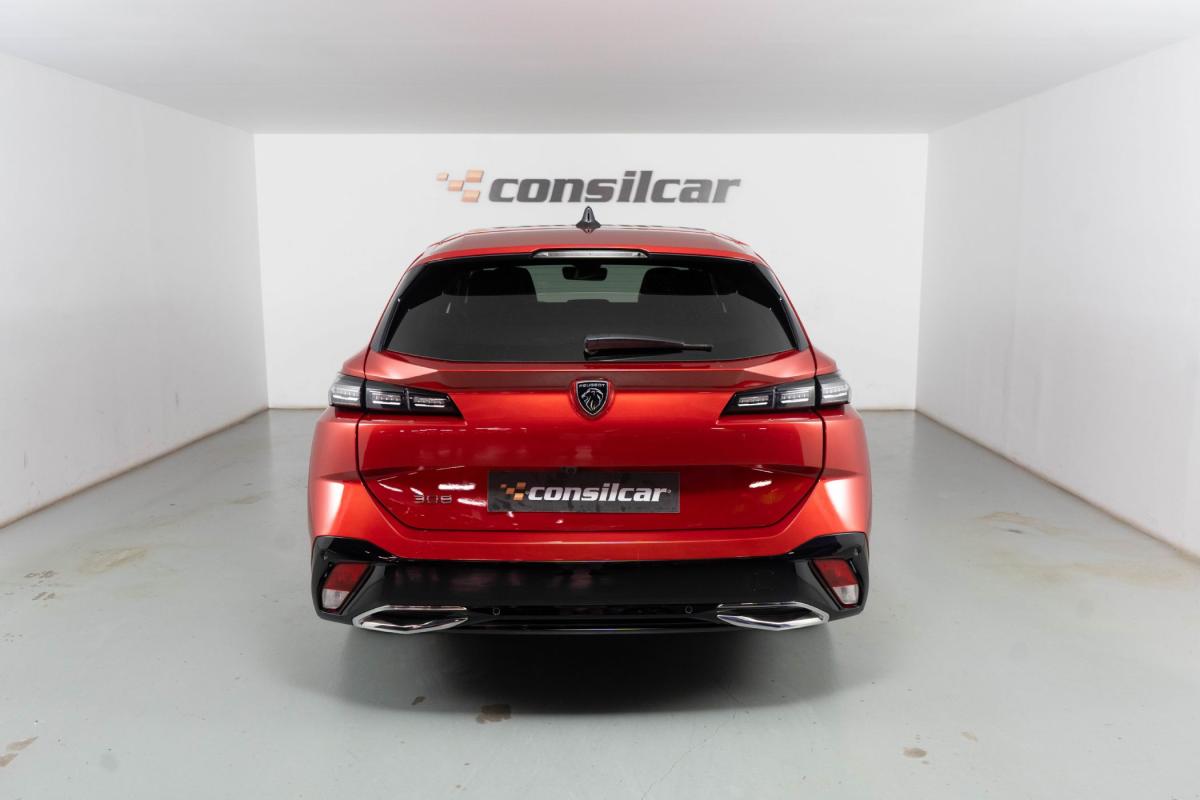 peugeot-308-sw-2024-gasolina-1199cc