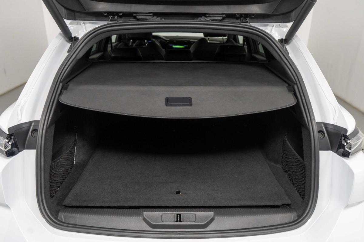 peugeot-308-sw-2024-gasolina-1199cc