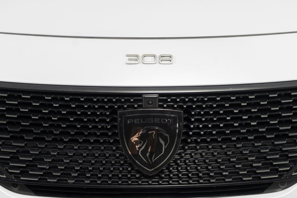 peugeot-308-sw-2024-gasolina-1199cc