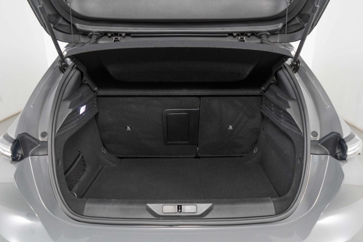 peugeot-308-2024-gasolina-1199cc