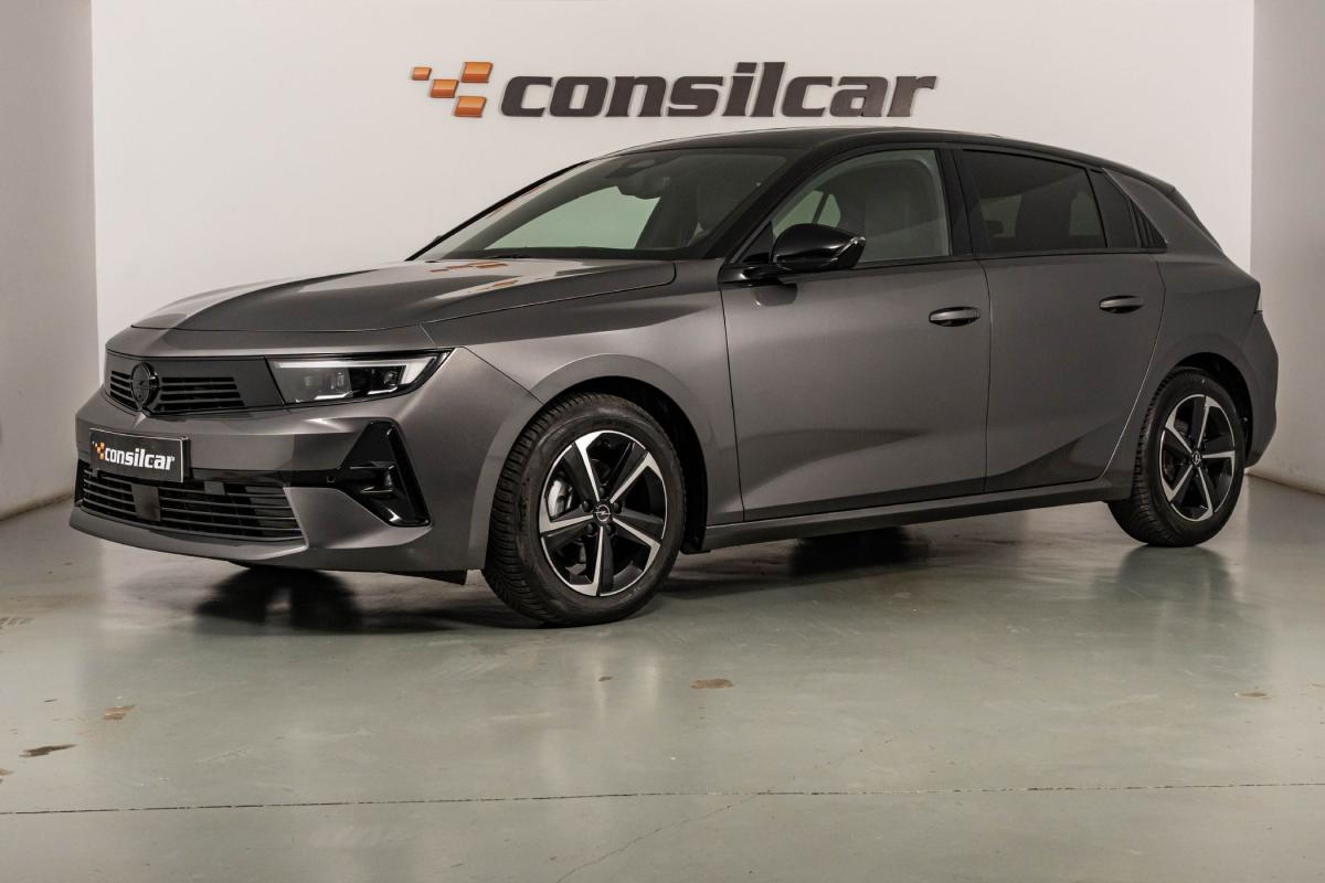 opel-astra-2025-gasolina-1199cc