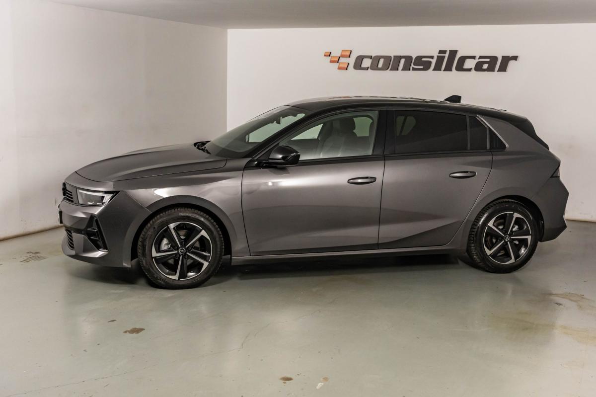 opel-astra-2025-gasolina-1199cc