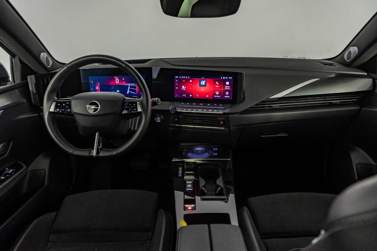 opel-astra-2025-gasolina-1199cc