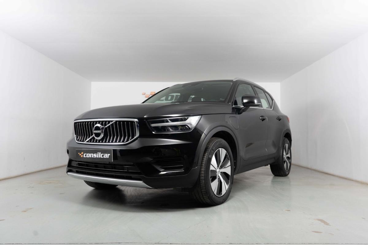 volvo-xc40-2022-hibrido-a-gasolina-1477cc