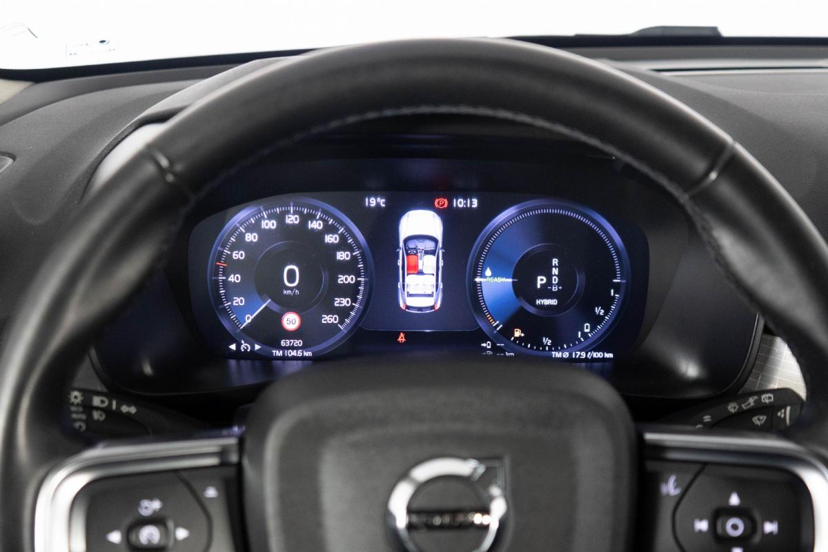 volvo-xc40-2022-hibrido-a-gasolina-1477cc