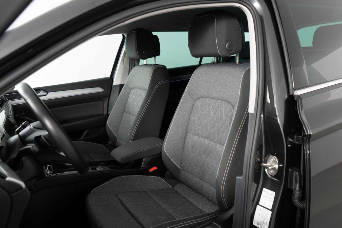 volkswagen-passat-variant-2022-hibrido-a-gasolina-1395cc