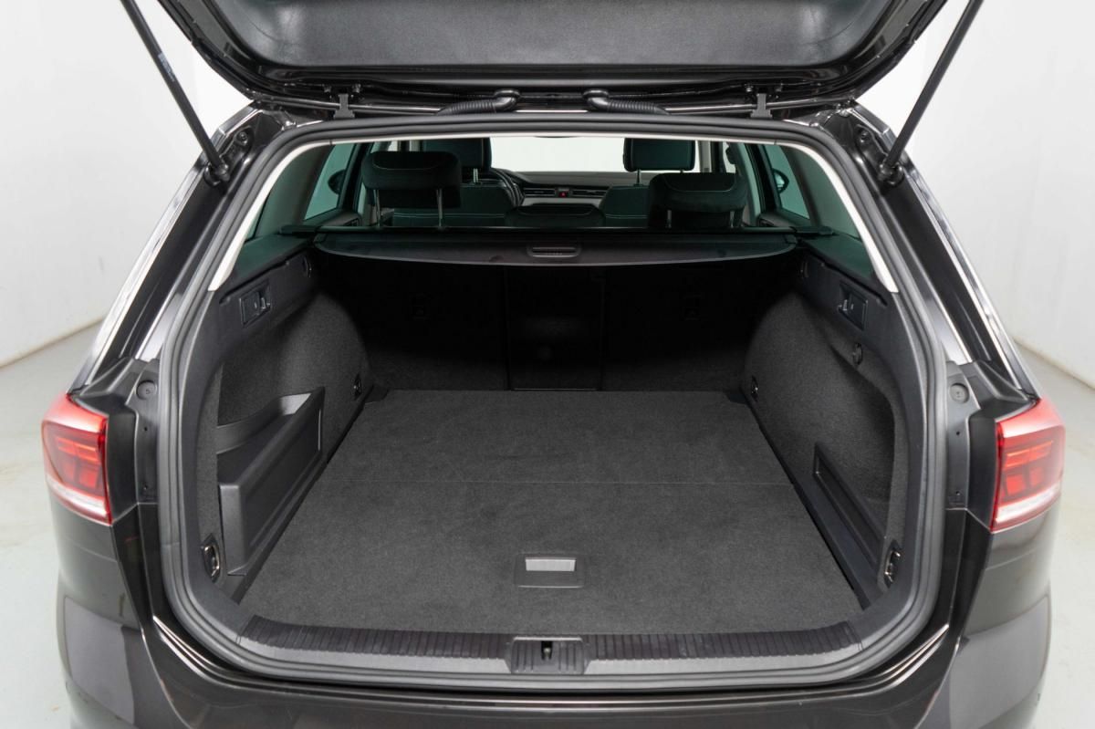 volkswagen-passat-variant-2022-hibrido-a-gasolina-1395cc