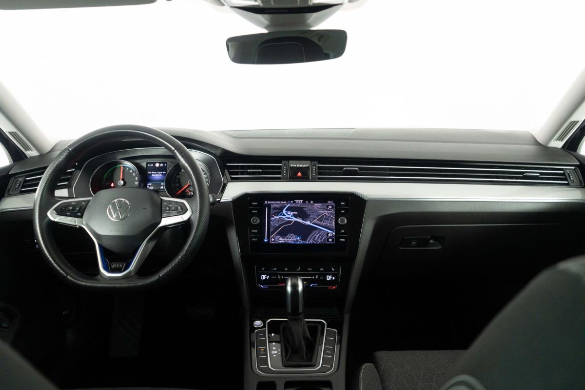 volkswagen-passat-variant-2022-hibrido-a-gasolina-1395cc