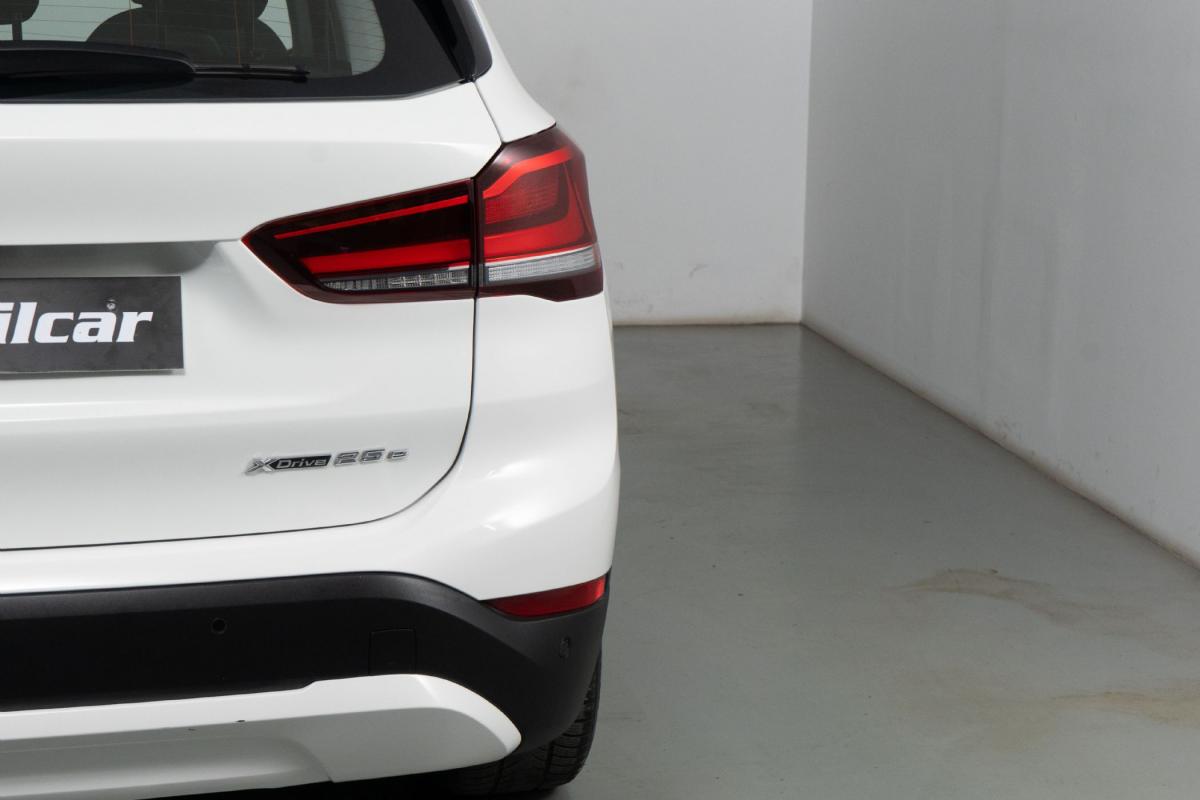 bmw-x1-2022-hibrido-a-gasolina-1499cc